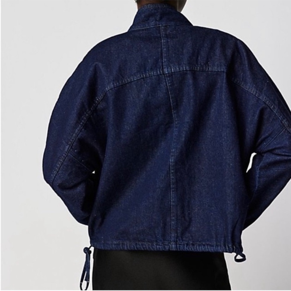 Free People We the Free Casey Denim Jacket Size Medium - Picture 2 of 4